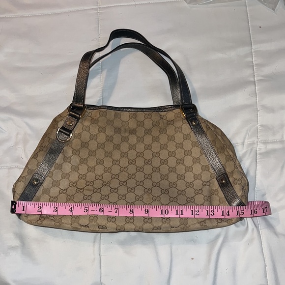 ✨Authentic Gucci Abby hobo bag ✨ - Picture 13 of 15